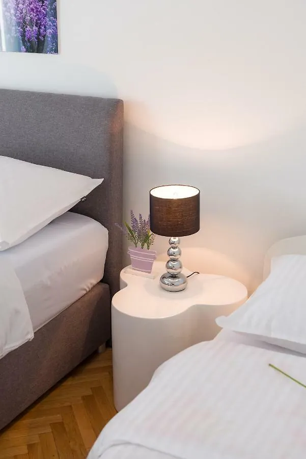 Spalato Dream Apartmants 0*, Split